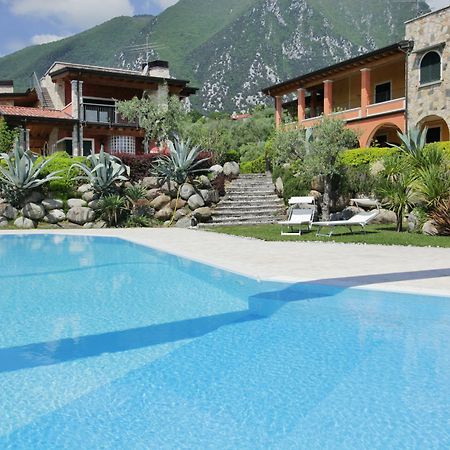 Residence "Borgo Le Torri" Тосколано-Мадерно Экстерьер фото