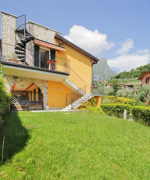 Residence "Borgo Le Torri" Тосколано-Мадерно Экстерьер фото